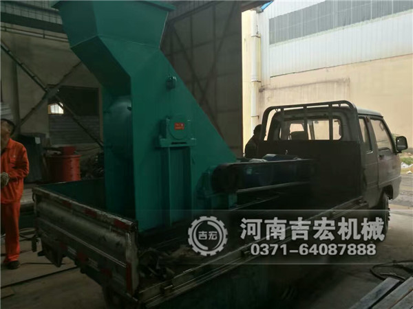 为什么双级粉碎机的报价不一样?