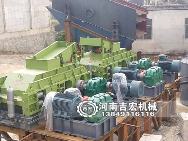 砂王对辊制砂机哪个品牌比较好,多少钱一台?